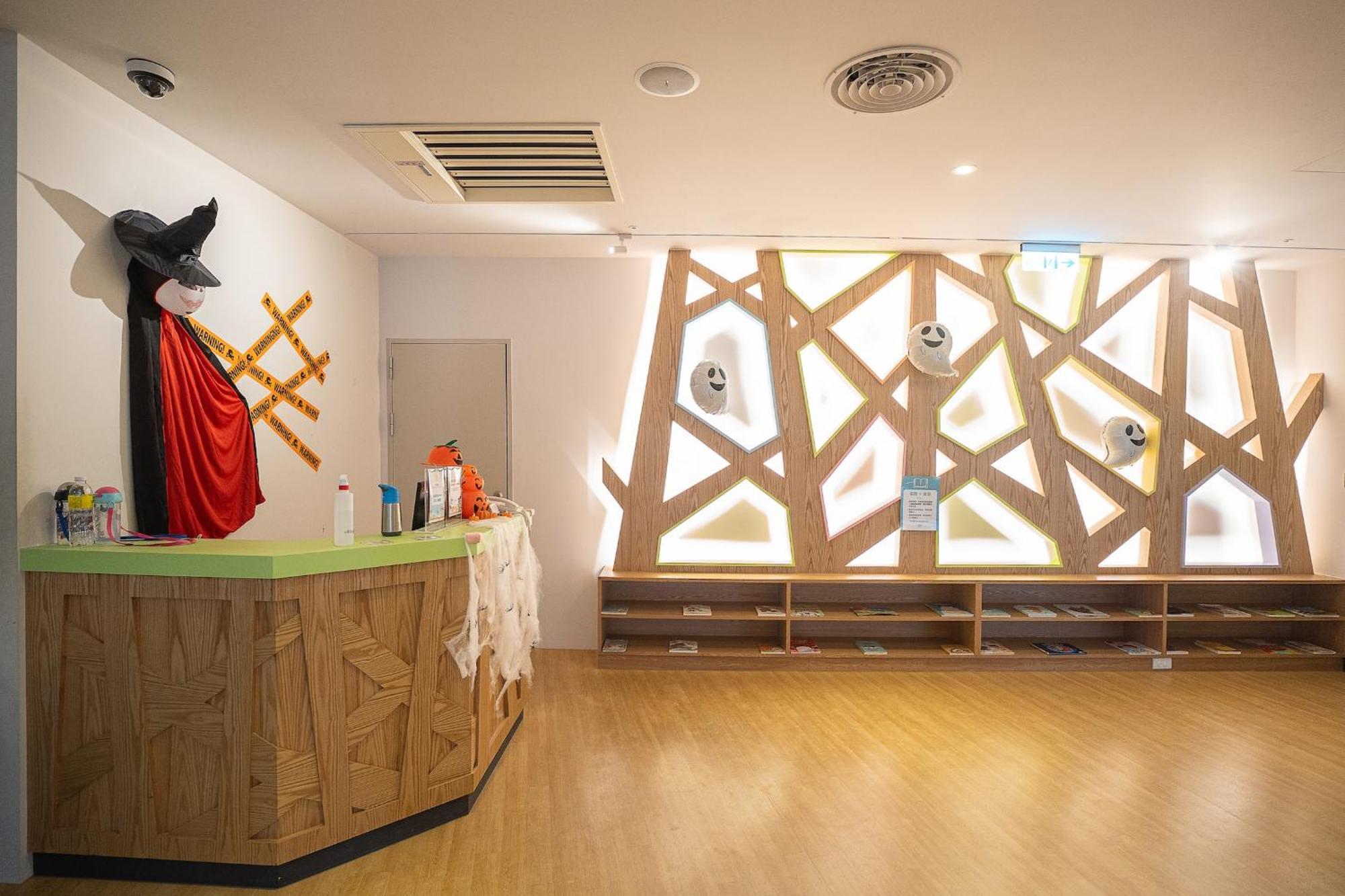 Check Inn Magi Kids Hotel Luodong Exteriör bild