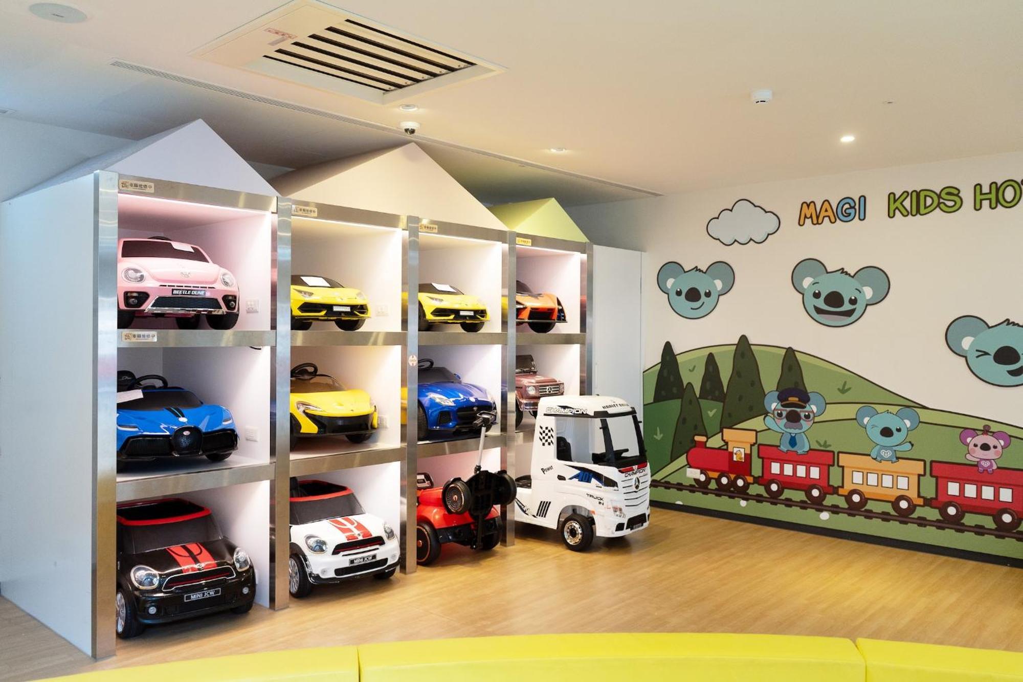 Check Inn Magi Kids Hotel Luodong Exteriör bild