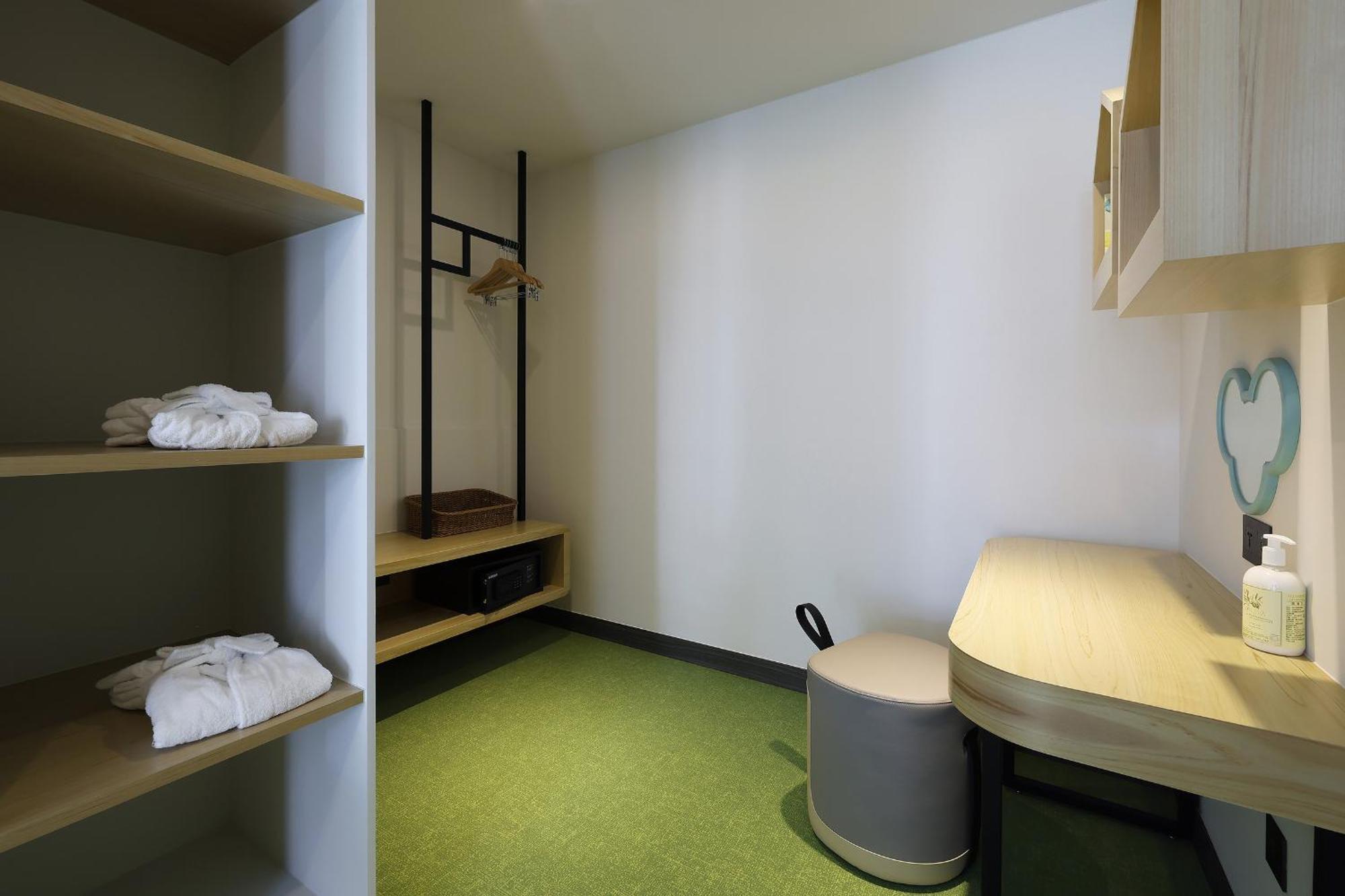 Check Inn Magi Kids Hotel Luodong Rum bild
