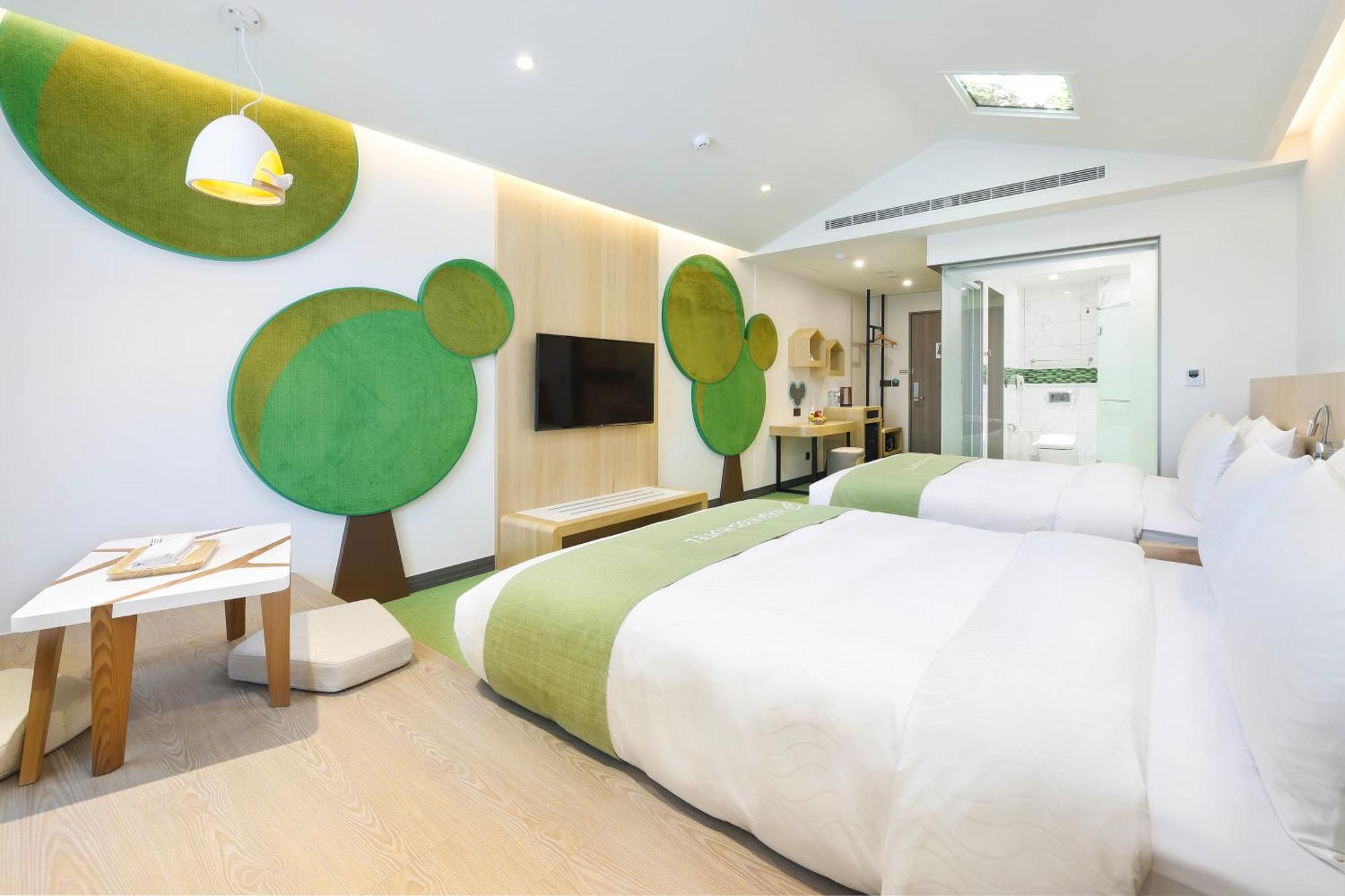 Check Inn Magi Kids Hotel Luodong Exteriör bild